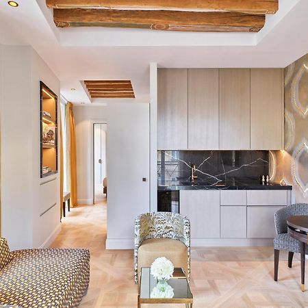 Maison Barriere Vendome パリ エクステリア 写真