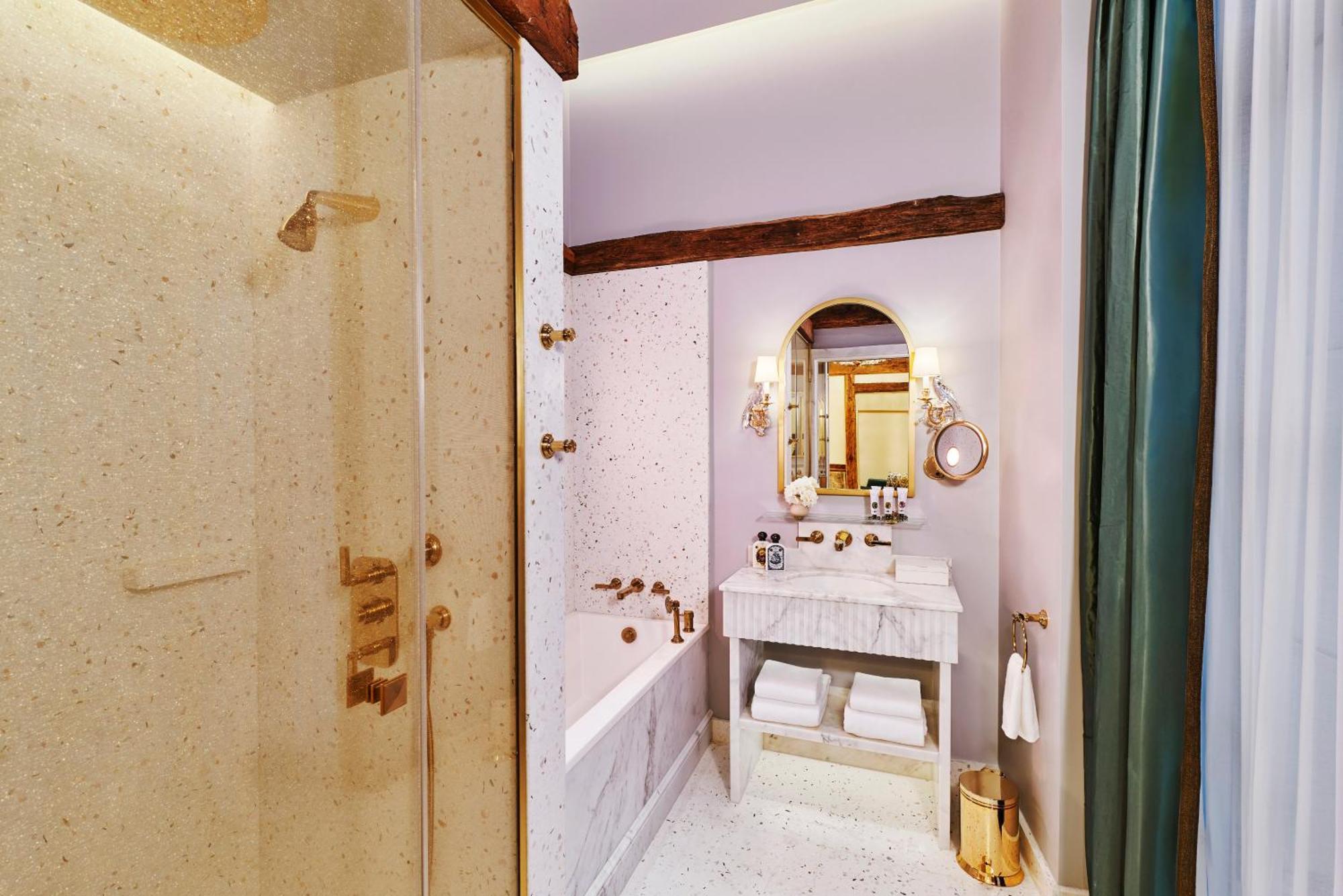 Maison Barriere Vendome パリ エクステリア 写真