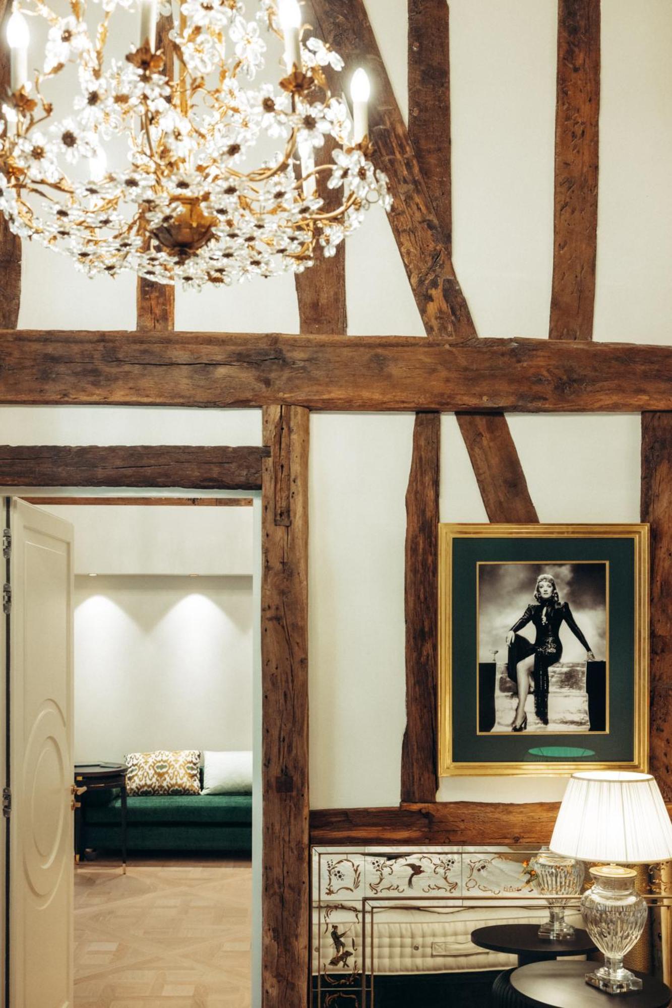 Maison Barriere Vendome パリ エクステリア 写真